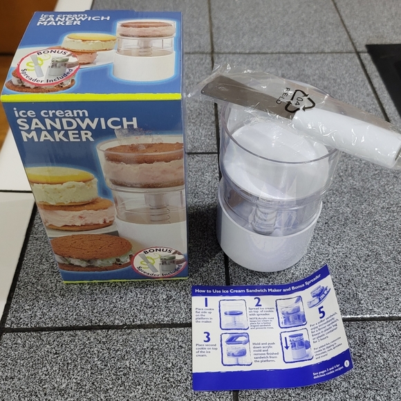 Ice Cream Sandwich Maker. NWOT - Picture 7 of 10